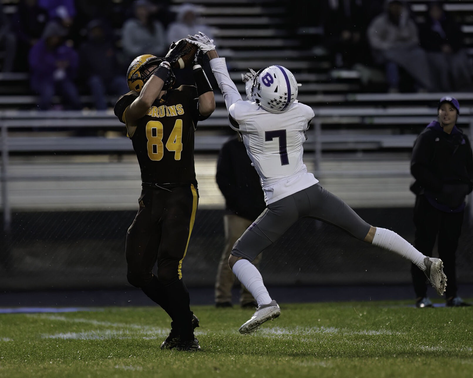 093022-ir-spt-football-CHS-4.jpg